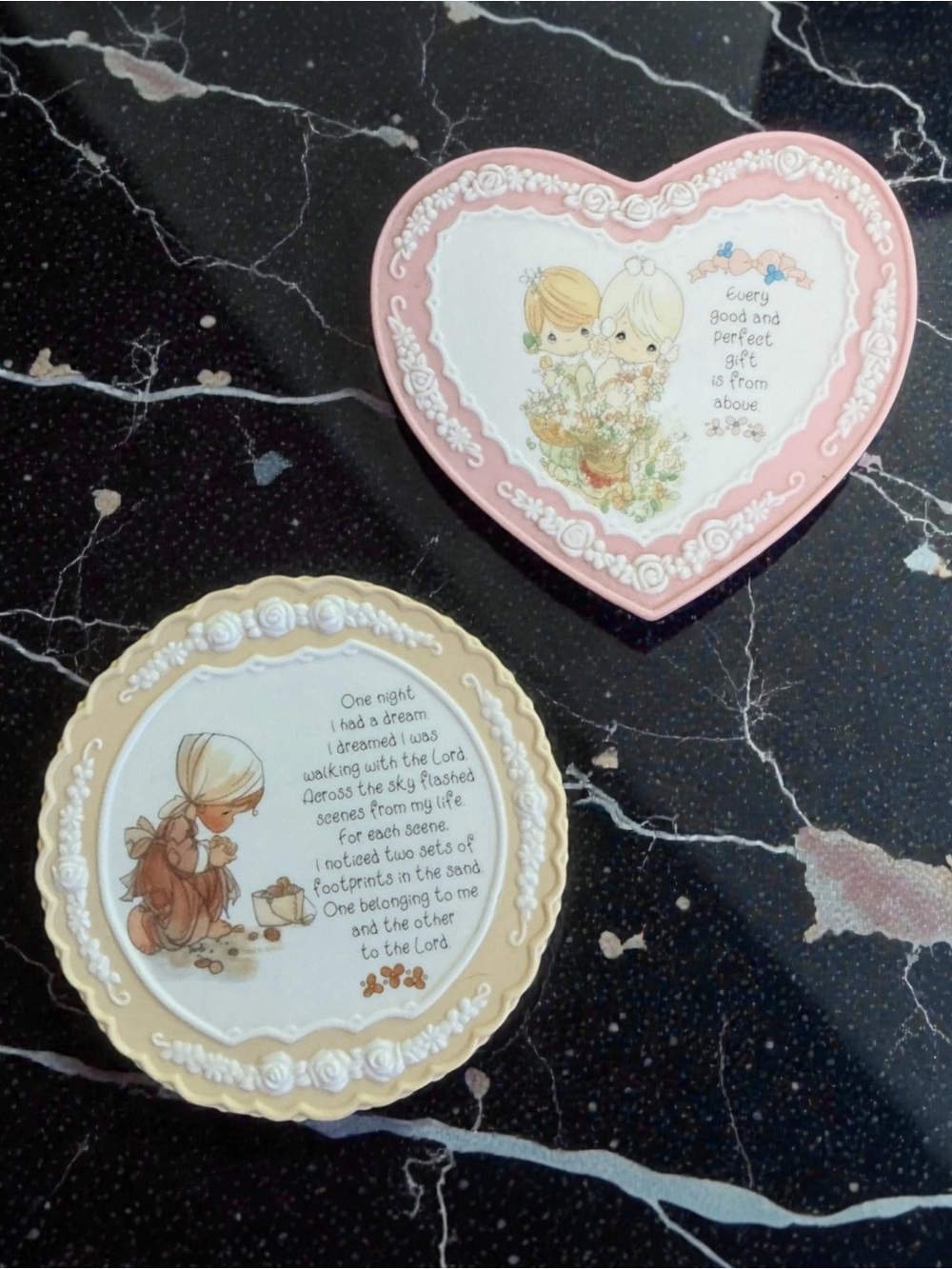 Precious Moments Pink Heart and Cream Round Decorative Plaques